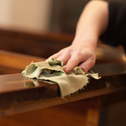 Trucos para cuidar la madera de forma natural