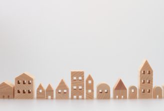 Miniature,House,On,White,Background